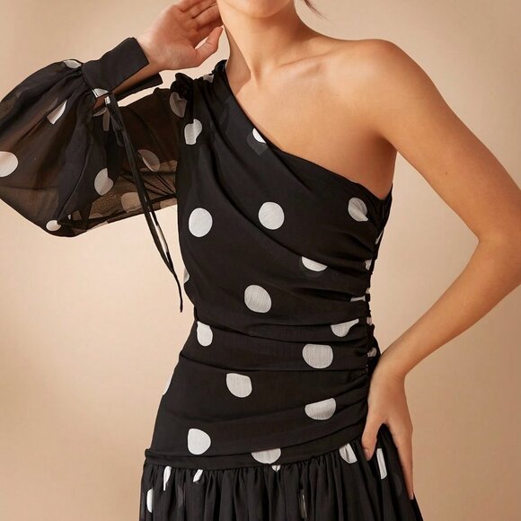 Black And White Elegant Women's Polka Dot One Shoulder Long Sleeve Maxi Dress - Picture 6 of 6